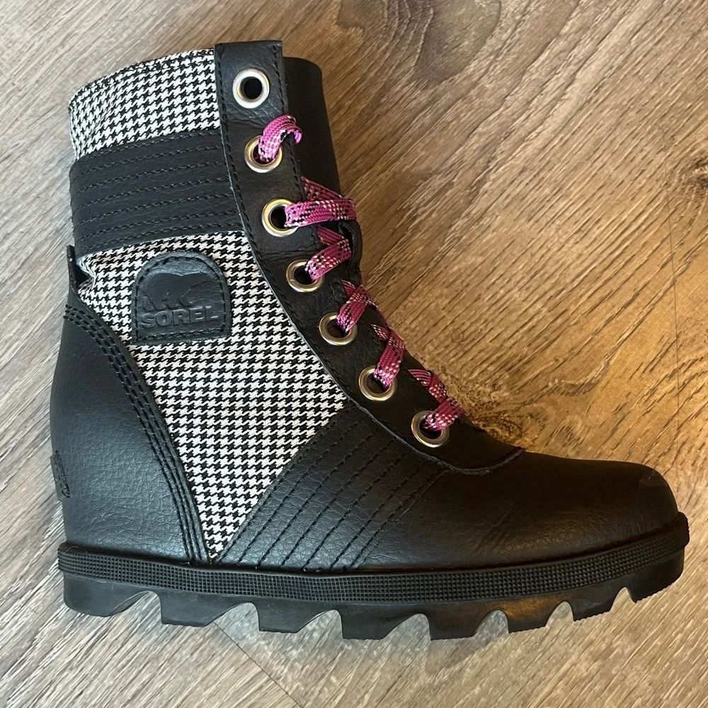 Sorel Joan of Arctic Youth Lexie‎ Wedge Boots Black Big Girls 1 UK 13 EU 32